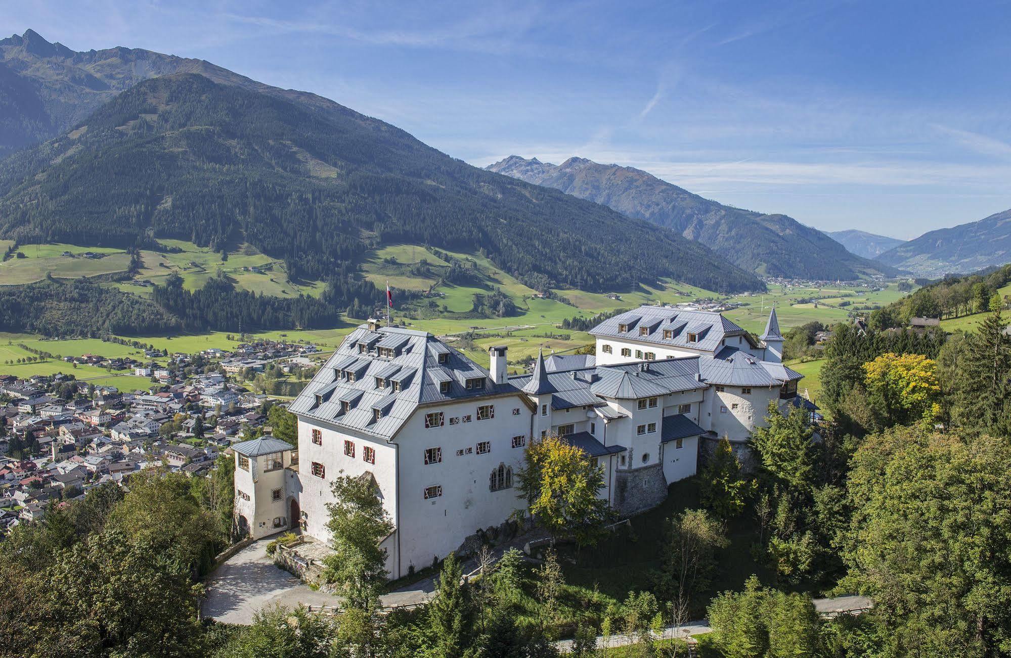 Hotel Schloss Mittersill Exteriör bild